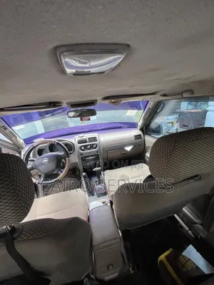 Nissan Frontier Automatic 2005 Gray