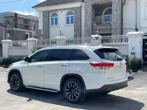 Highlander 2016 for Rent in Ibadan