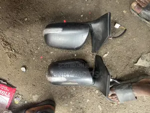 Set Side Mirror Avensis 2006 With Light
