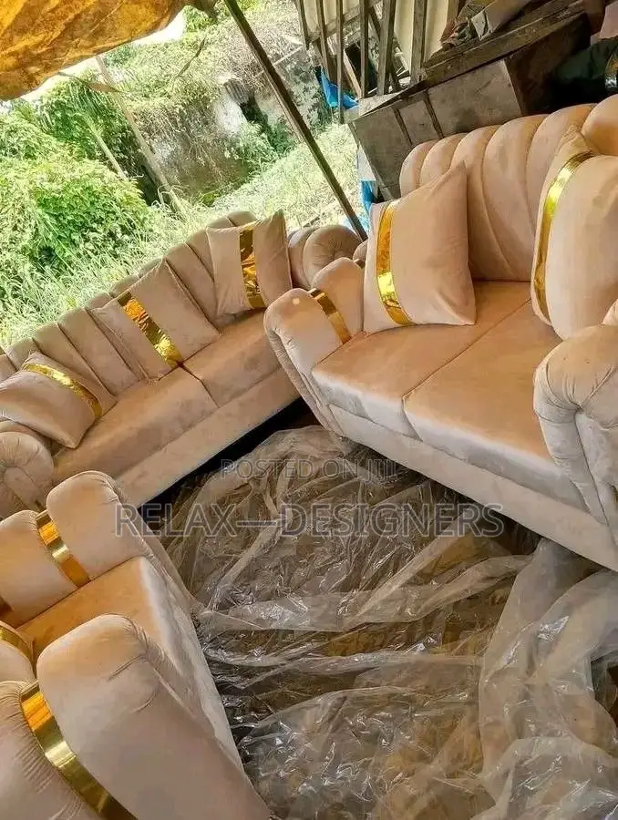 Full Set Sofa