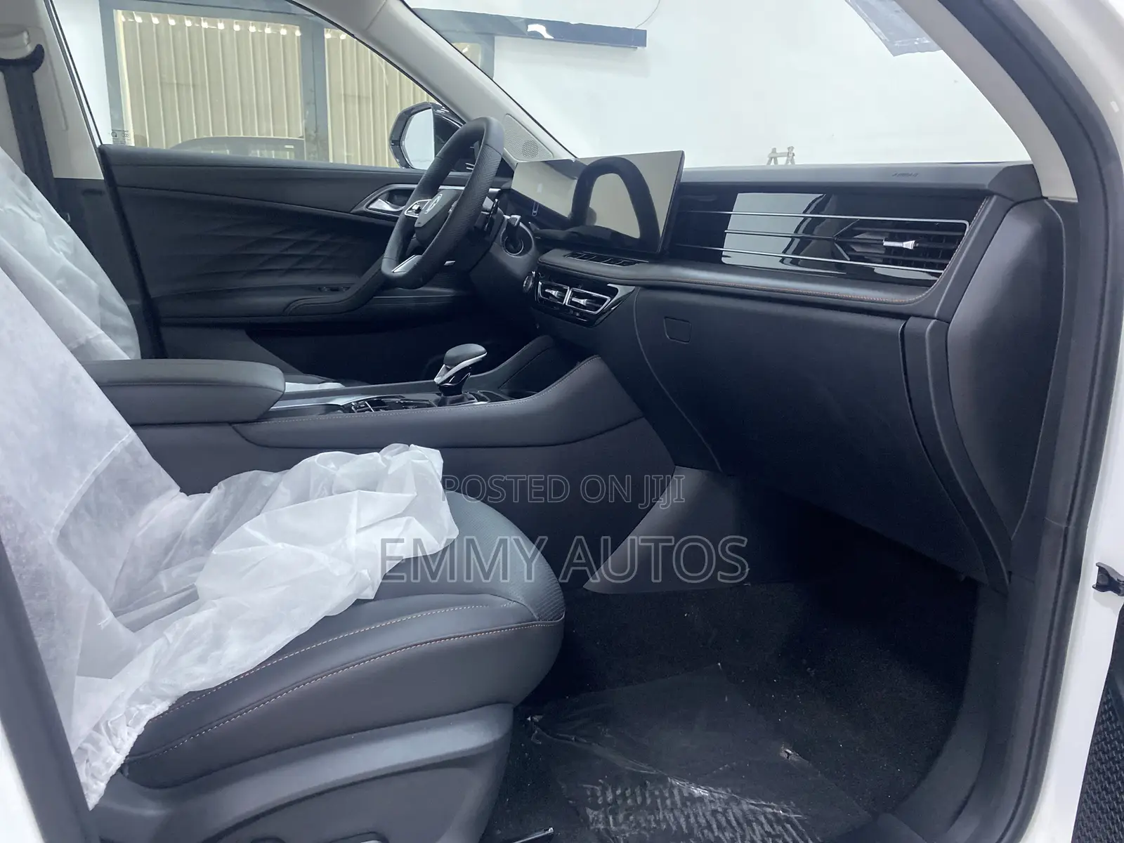 New MG ZS 2025 White