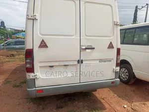 Mercedes-Benz Sprinter 2002 White