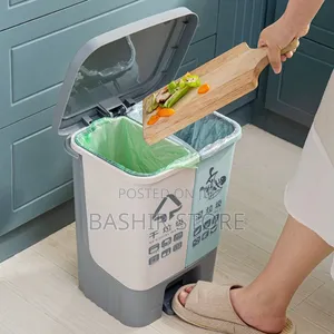 Dual-Compartment Pedal Trash