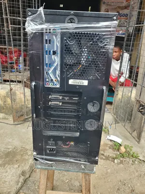Desktop Computer Asus ROG GR8 II 128GB Intel Xeon HDD+SSD 1T