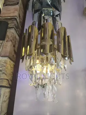 Gold Diamond Crystal Bracket