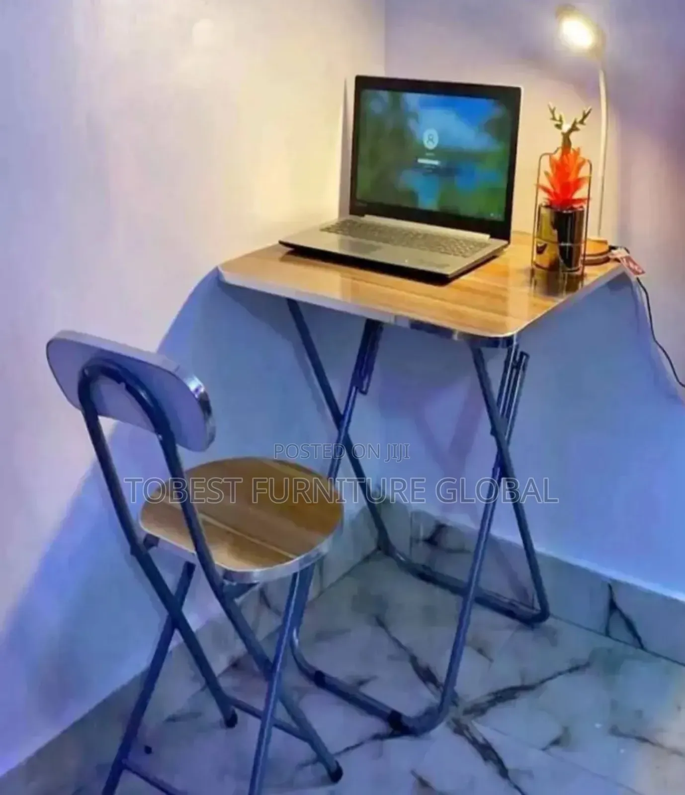 Read Table Chair