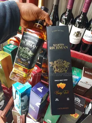 Martins Richman Flavored Whiskey