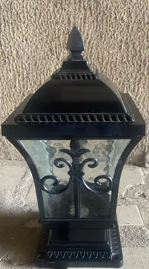 Luxury Outdoor Pillar Light – Premium Design for Modern Homes