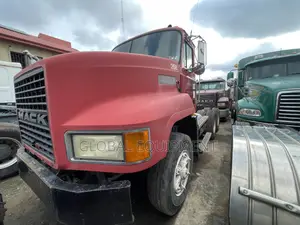 Mack Tractor