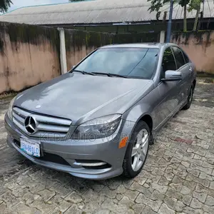 Mercedes-Benz C300 Sport 4Matic Sedan AWD (3.0L 6cyl 7A) 2010 Gray