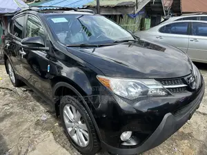 Toyota RAV4 Limited 4dr SUV AWD (2.5L 4cyl 6A) 2014 Black