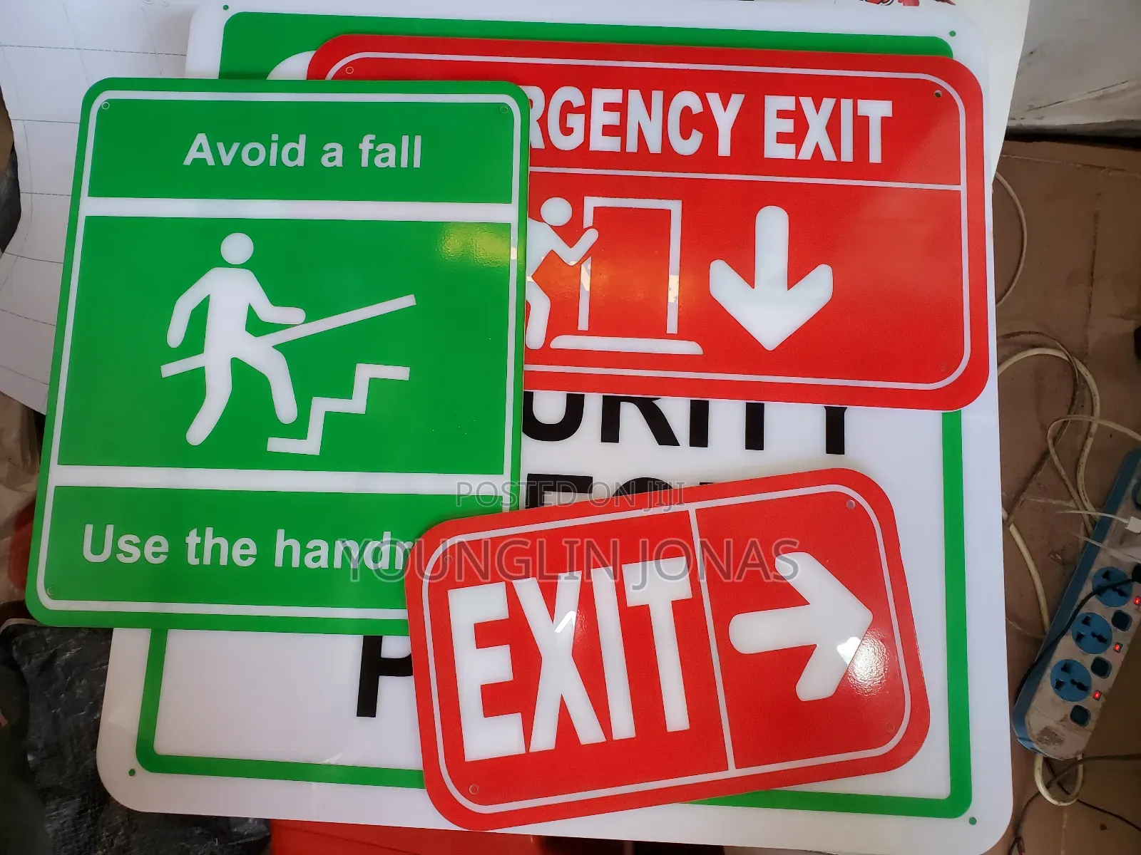 Sign Making/ Sign Installer