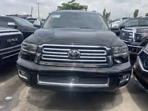Toyota Sequoia Platinum 4x4 2018 Black