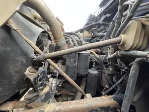 Mack DMSX Dump Truck