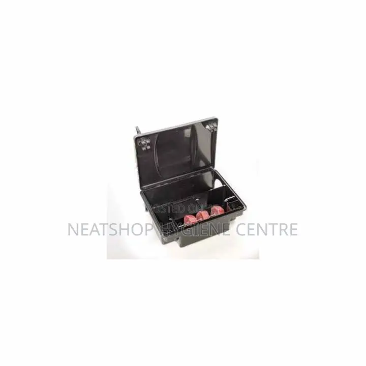 Compact Bait Station