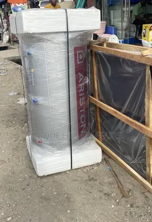 200l Ariston Solar Dc / Ac Water Heater