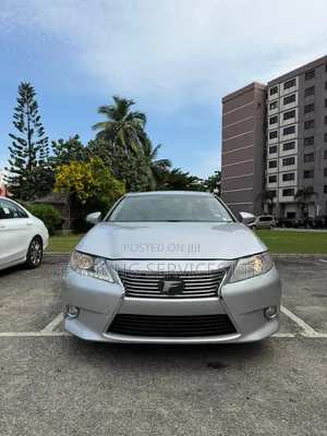 Lexus ES 350 FWD 2013 Silver