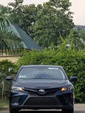 Toyota Camry 2019 Green