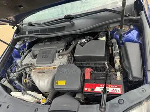 Toyota Camry SE 4dr Sedan (2.5L 4cyl 6A) 2015 Blue