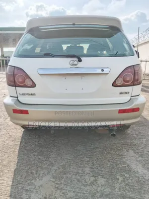 Lexus RX 300 2WD 2000 White