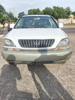 Lexus RX 300 2WD 2000 White