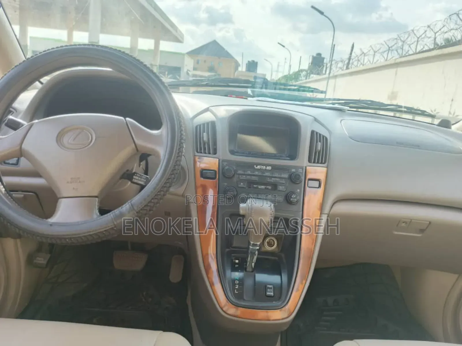 Lexus RX 300 2WD 2000 White