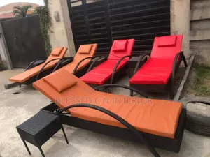 Relaxing Pool Bed