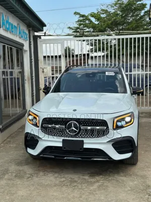 Mercedes-Benz GLB-Class GLB 250 4MATIC 2022 White