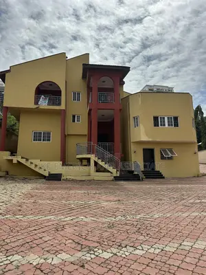 7bdrm Duplex in Asokoro for rent