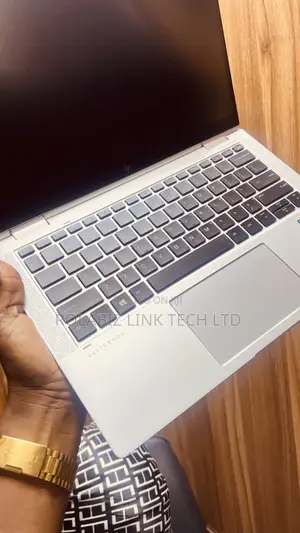 Laptop HP EliteBook X360 1030 G4 16GB Intel Core I5 SSD 256GB