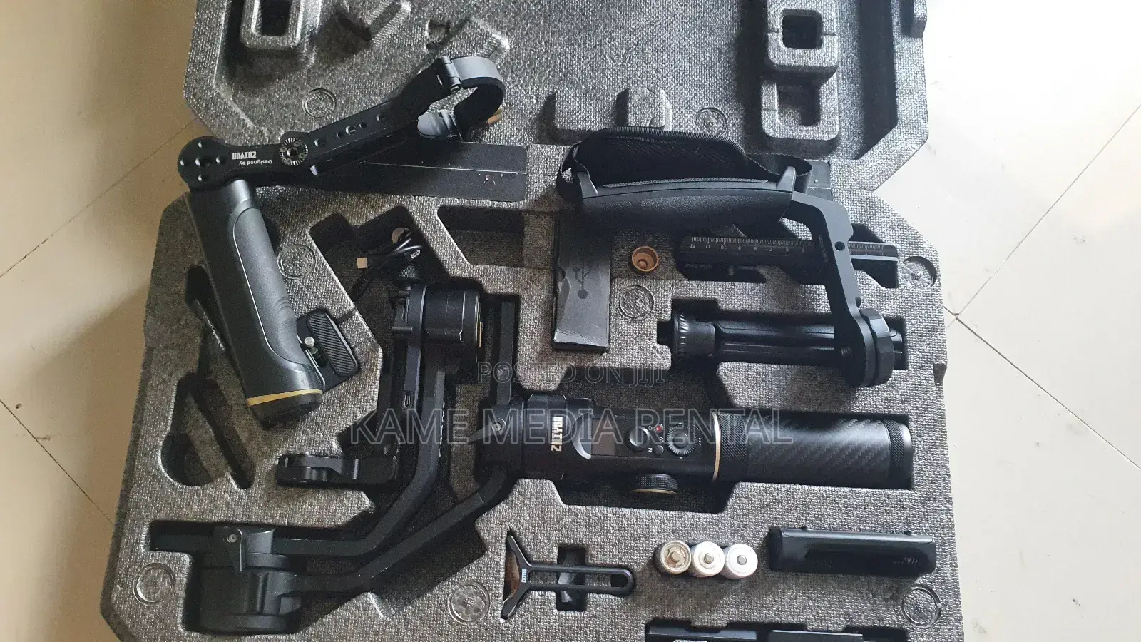 Zhyiun Crane 2s Gimbal for Rent