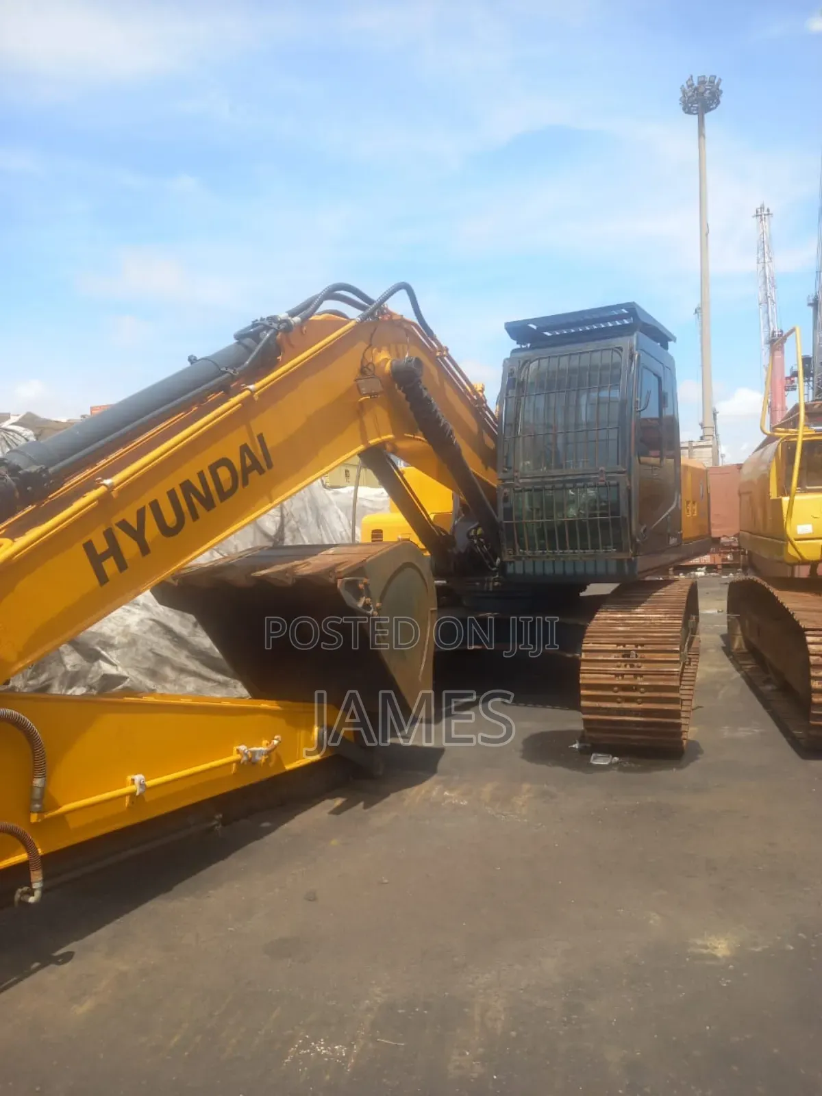 Hyundai Excavator