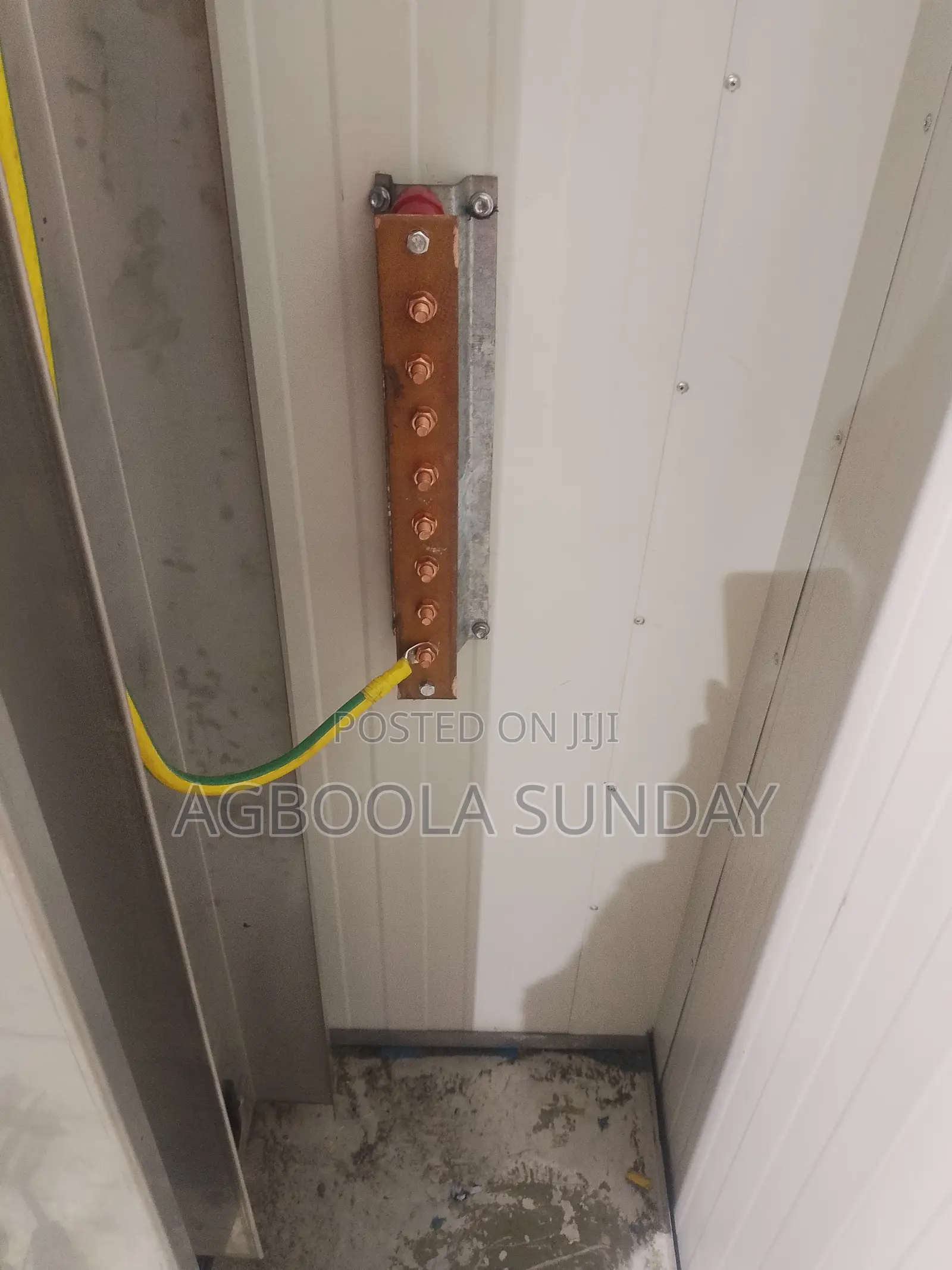 Thunder Arrester and Lightning Sur