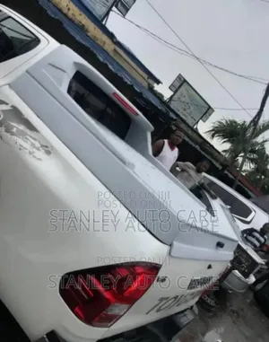 Taiwan Boot Cover For Hilux From 2015 Upwards