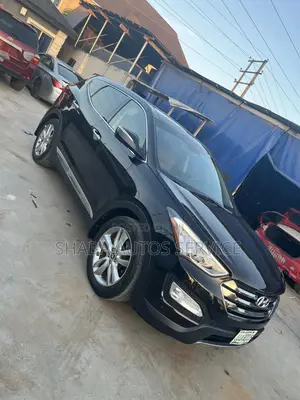 Hyundai Santa Fe 2014 Black
