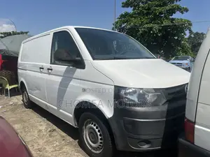 Volkswagen Transporter 2010 White