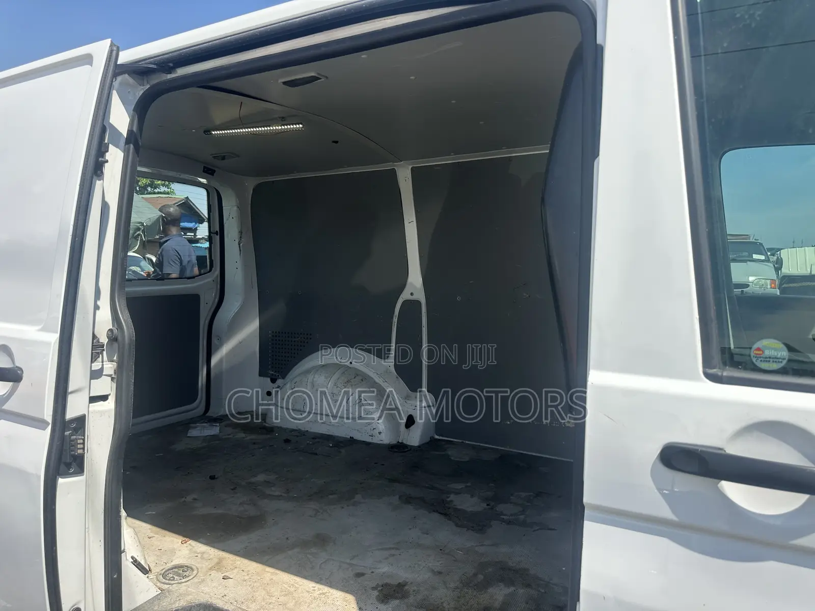Volkswagen Transporter 2010 White