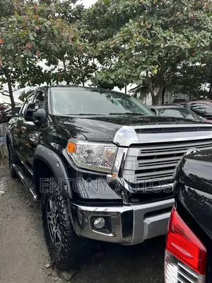 Toyota Tundra 2018 Black