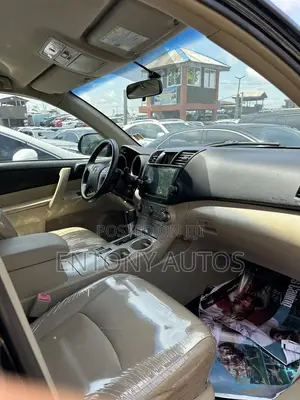 Toyota Highlander Limited 2012 Black