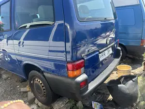 Volkswagen Transporter 2008 Blue