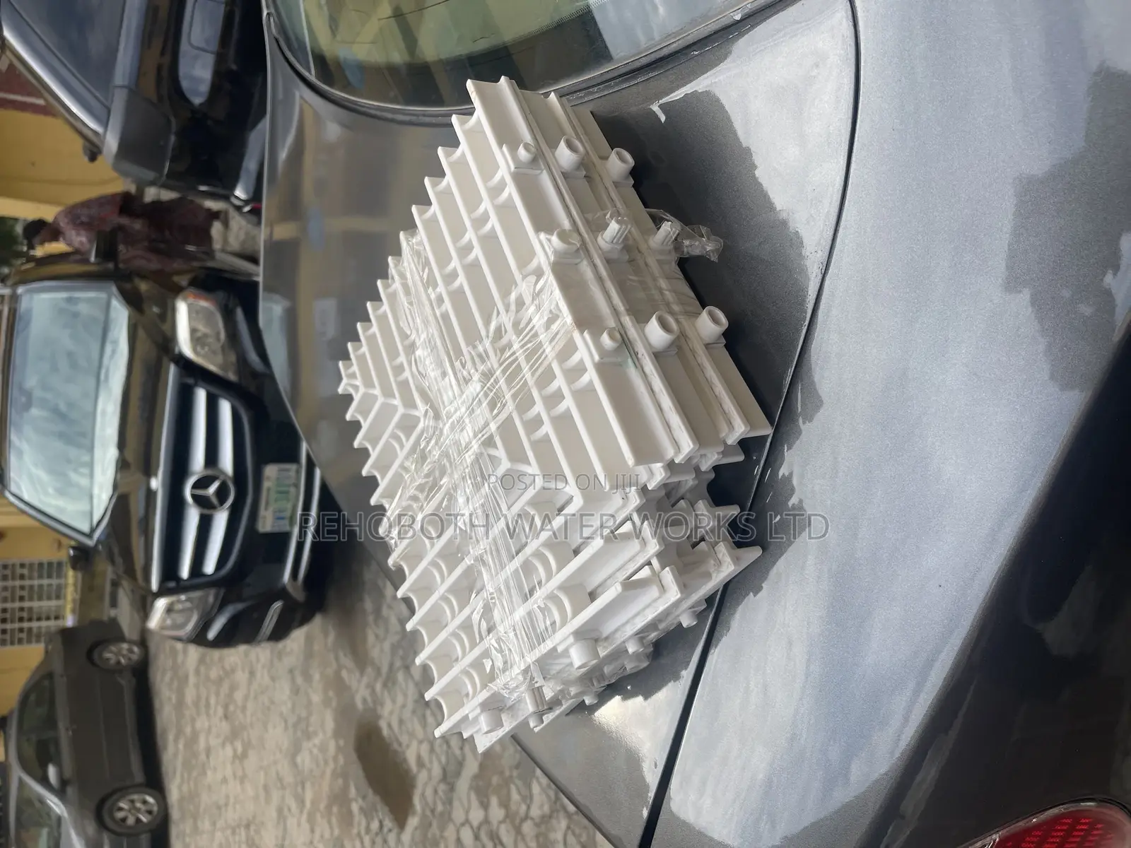 Overflow Grating