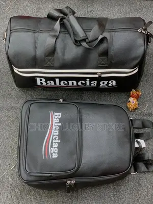 Balenciaga Quality Luxury Men Duffle Bag/Backpack