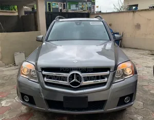 Mercedes-Benz GLK-Class 2012