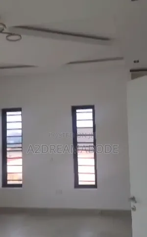 4bdrm Duplex in Omole Phase 2 for rent
