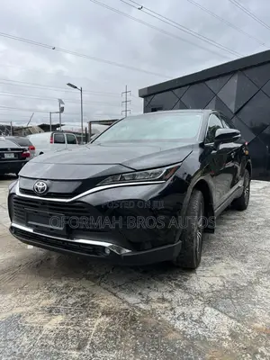 Toyota Venza XLE 2021 Black
