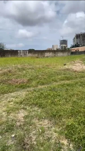 Land for Sale:: 10,000 SQM Land for Sale at Parkview Estate Ikoyi Lagos