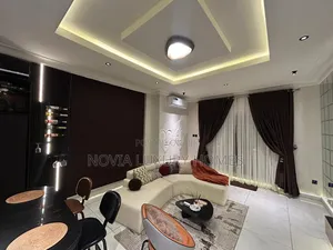 Luxury 1bedroom With Rooftop Lounge, Jacuzzi , Water View Gym