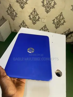 Laptop HP Stream 11 2GB Intel Celeron SSD 32GB