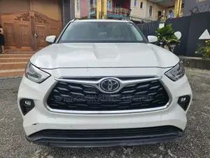 Toyota Highlander Limited AWD 2020 Off white