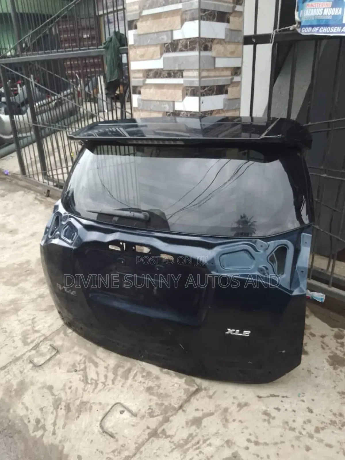 Empty Boot Rav4 2014